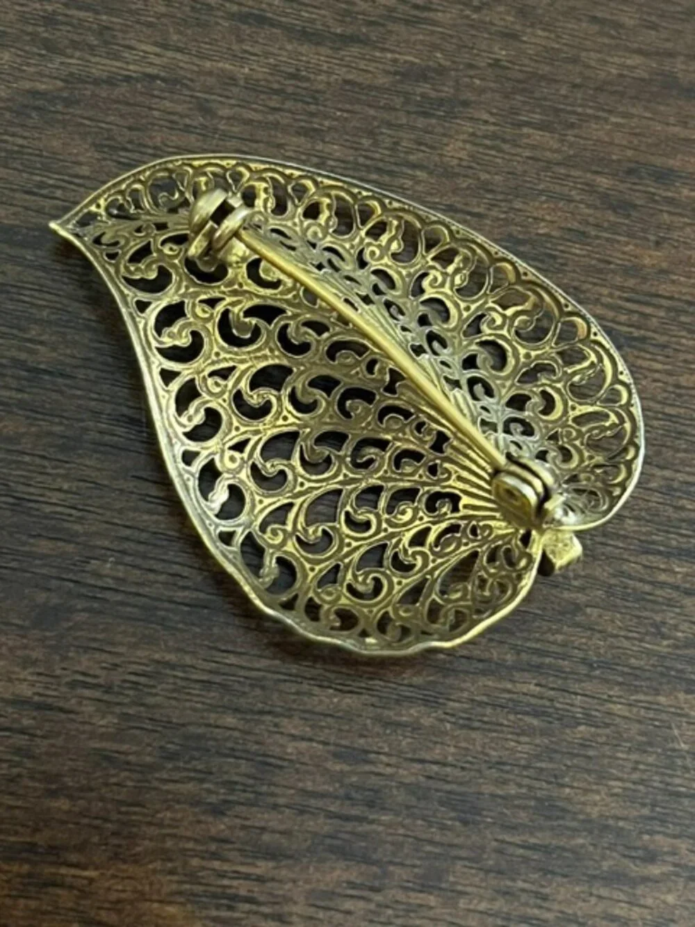 Vintage Leaf Brooch Faux Pearl Antiqued Gold Tone Setting